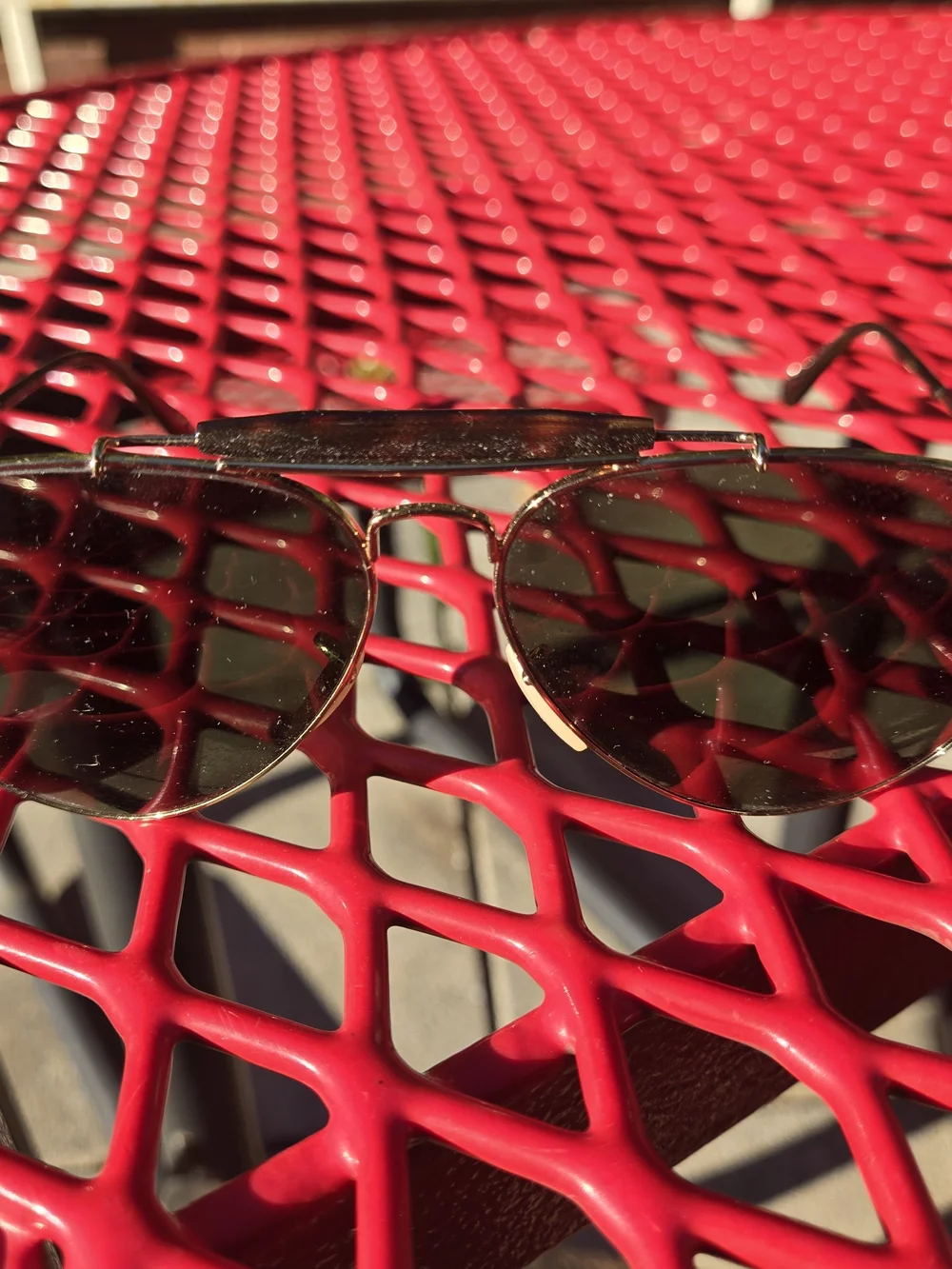 Ray Ban Shooter Classic Aviator Sunglasses in Gold with Dark Lenses